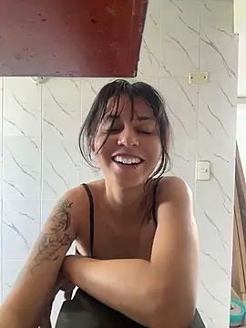 Tamara Aluna  online show from June 25, 4:00 pm