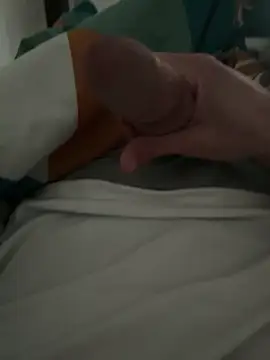 groschibre40100 online show from March 10, 12:04 am