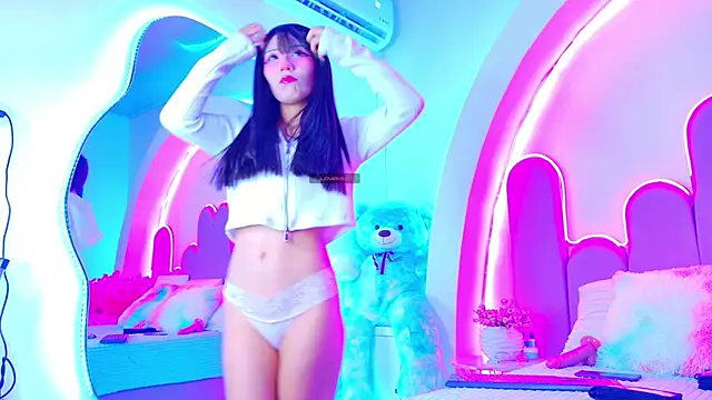 BunnySexyy18 online show from May 4, 3:35 am