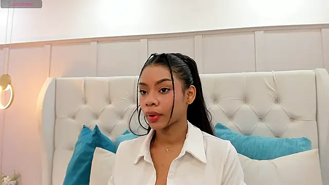 lia pascal online show from November 21, 11:31 am