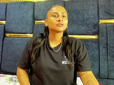 alessiaandscarlet online show from November 25, 11:32 am