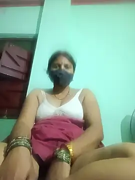 Snapshot of Hotbhabhi_089 chatting on July 30, 5:45 pm Hotbhabhi 089 online show from July 30, 5:45 pm
