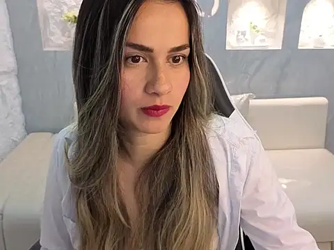 Liat White Tx online show from December 2, 1:17 pm