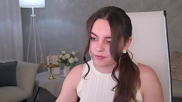FrancescaCavaliere online show from June 10, 12:59 pm