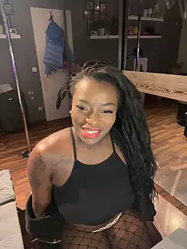 HotKaylaa online show from December 1, 10:48 pm