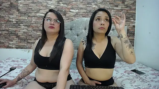 goldentemptationcs online show from December 3, 3:03 am