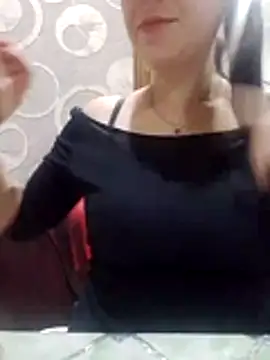 Lucu  online show from November 19, 6:52 pm