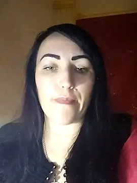 ArianaXFresh online show from November 26, 8:59 am