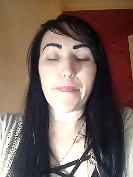 ArianaXFresh online show from November 28, 11:13 am