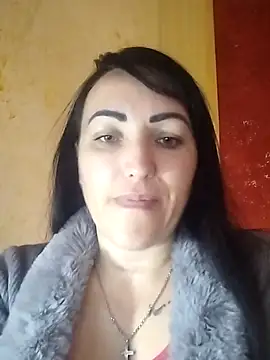 ArianaXFresh online show from December 2, 8:19 am