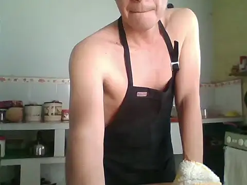Snapshot of Maqui3 chatting on May 6, 7:30 pm Maqui3 online show from May 6, 7:30 pm
