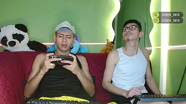 Snapshot of Kurt_williams1 chatting on January 14, 3:39 pm Kurt williams1 online show from January 14, 3:39 pm