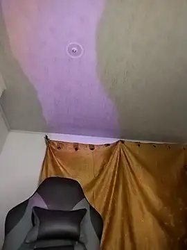 NAMISQUIRTT online show from November 11, 4:34 am