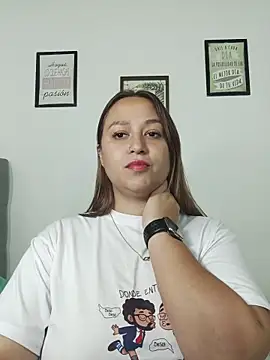 Snapshot of Elizav chatting on April 11, 1:10 am Elizav online show from April 11, 1:10 am