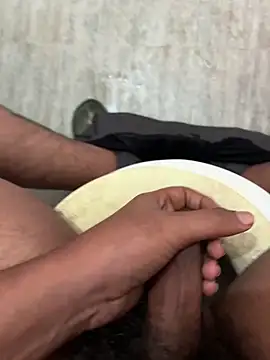 Snapshot of harshareddy2003 chatting on February 15, 10:47 am harshareddy2003 online show from February 15, 10:47 am