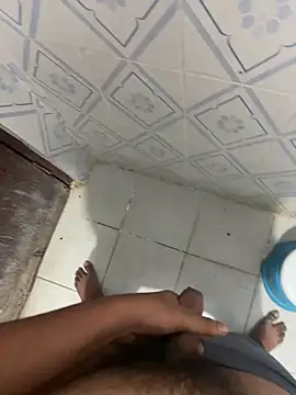 Snapshot of harshareddy2003 chatting on February 26, 1:04 am harshareddy2003 online show from February 26, 1:04 am