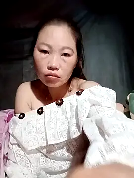 Snapshot of blonde_blg chatting on November 15, 8:05 pm blonde blg online show from November 15, 8:05 pm