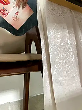 Snapshot of Minssa6969 chatting on December 20, 3:13 am Minssa6969 online show from December 20, 3:13 am