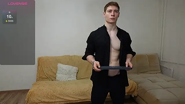 Snapshot of Kevin_geo_ chatting on November 17, 5:08 pm Kevin geo online show from November 17, 5:08 pm