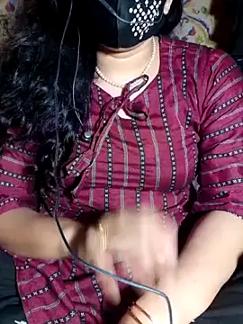 Snapshot of HotGirl23231 chatting on May 8, 5:51 pm HotGirl23231 online show from May 8, 5:51 pm