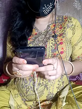 Snapshot of HotGirl23231 chatting on May 30, 6:27 pm HotGirl23231 online show from May 30, 6:27 pm