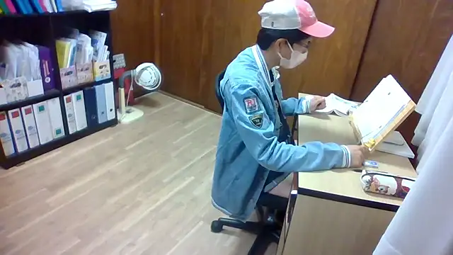 mostlerman online show from November 15, 10:34 am