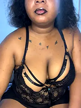 Snapshot of Exxoticaa chatting on November 10, 8:30 pm Exxoticaa online show from November 10, 8:30 pm