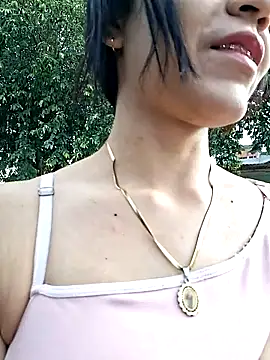 Skinny Wet online show from November 13, 12:48 pm