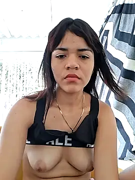 Skinny Wet online show from November 15, 12:56 pm