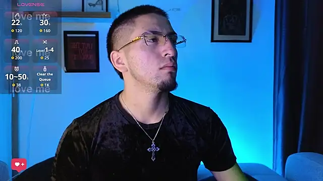 AresMassimoX online show from June 23, 3:21 pm