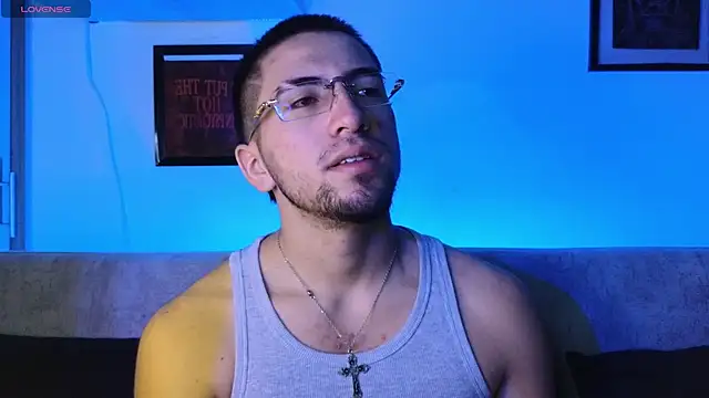 AresMassimoX online show from July 4, 1:28 pm