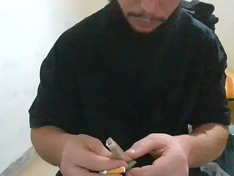 Snapshot of Malessere1922 chatting on November 19, 8:53 pm Malessere1922 online show from November 19, 8:53 pm