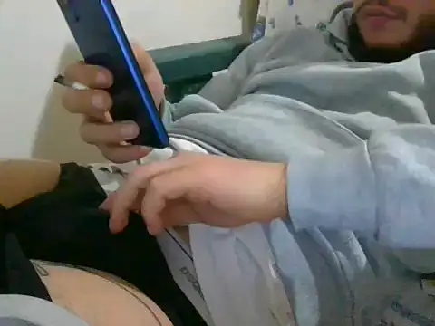 Snapshot of Malessere1922 chatting on November 21, 12:10 am Malessere1922 online show from November 21, 12:10 am