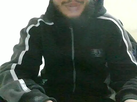 Snapshot of Malessere1922 chatting on December 2, 8:26 pm Malessere1922 online show from December 2, 8:26 pm