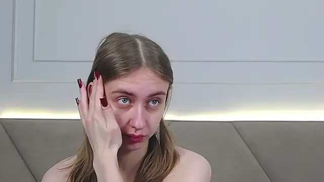 Snapshot of RachaelCute chatting on November 18, 4:28 am RachaelCute online show from November 18, 4:28 am