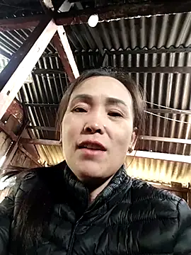 Snapshot of Feeling-hot chatting on December 2, 4:07 am Feeling-hot online show from December 2, 4:07 am