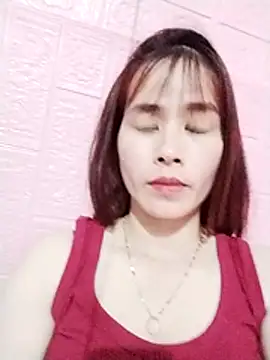 Swan-white123 online show from November 22, 6:34 am