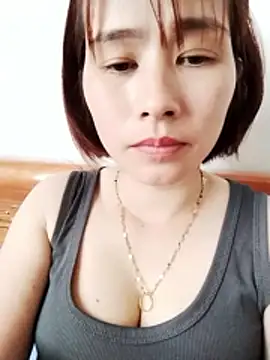 Swan-white123 online show from December 18, 6:30 am