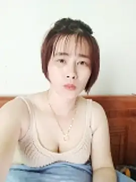 Swan-white123 online show from March 16, 7:45 am