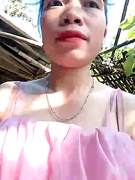 Snapshot of Nhi-2k chatting on November 29, 7:44 am Nhi-2k online show from November 29, 7:44 am