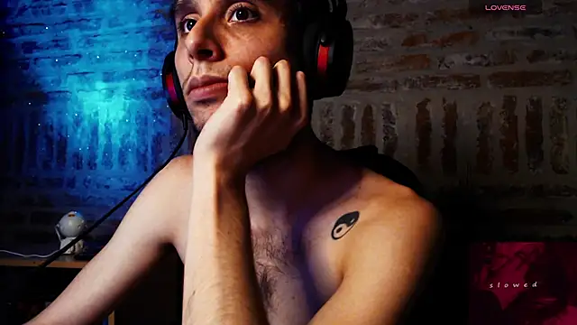 CaramelToy online show from March 3, 4:07 am