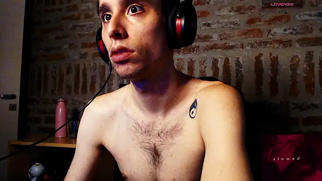 CaramelToy online show from March 4, 6:36 pm