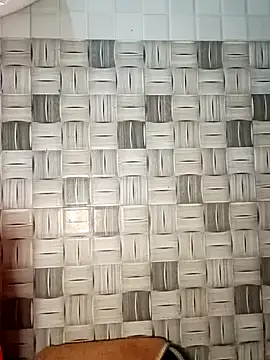 thuy-kieu online show from February 22, 9:35 pm