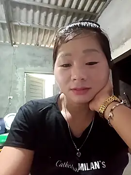 vangkt-cute online show from March 2, 7:37 am