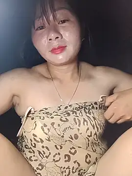 Snapshot of vangkt-cute chatting on June 29, 7:25 pm vangkt-cute online show from June 29, 7:25 pm