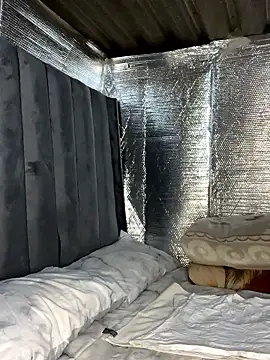 Berries  online show from January 10, 5:42 am