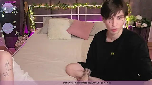 Danny loves Mary online show from July 22, 4:59 am