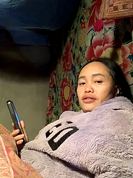 phuong cute online show from November 14, 4:28 pm