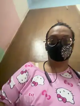 Saguphtah Chattergy 22 online show from November 18, 4:44 pm