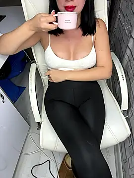 Snapshot of esmerbebek777 chatting on January 12, 4:34 pm esmerbebek777 online show from January 12, 4:34 pm